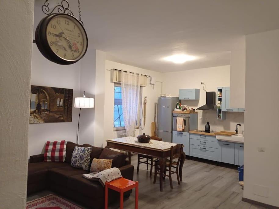 Casa Giotto, Grazioso Trilocale Apartment Carate Brianza Ngoại thất bức ảnh